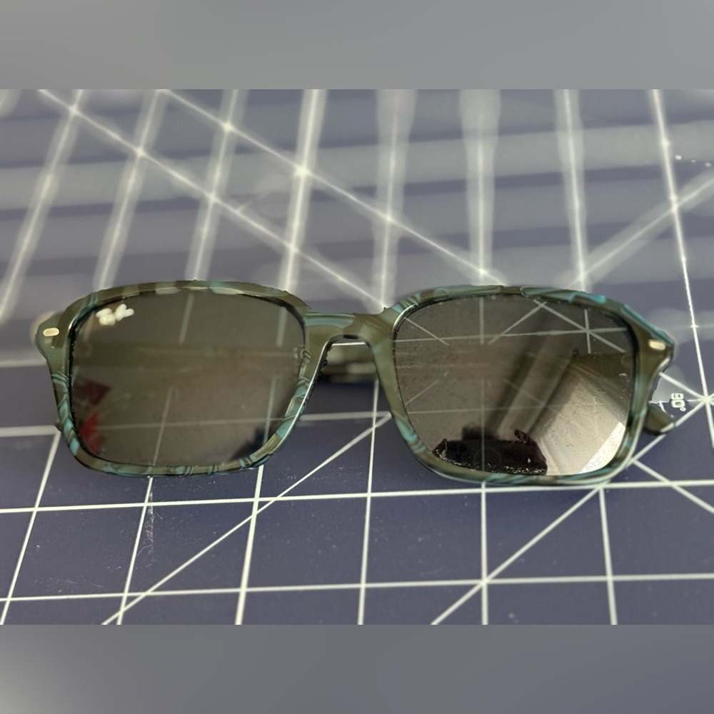 Ray-Ban Raimond Sunglasses NWOT - Picture 1 of 5